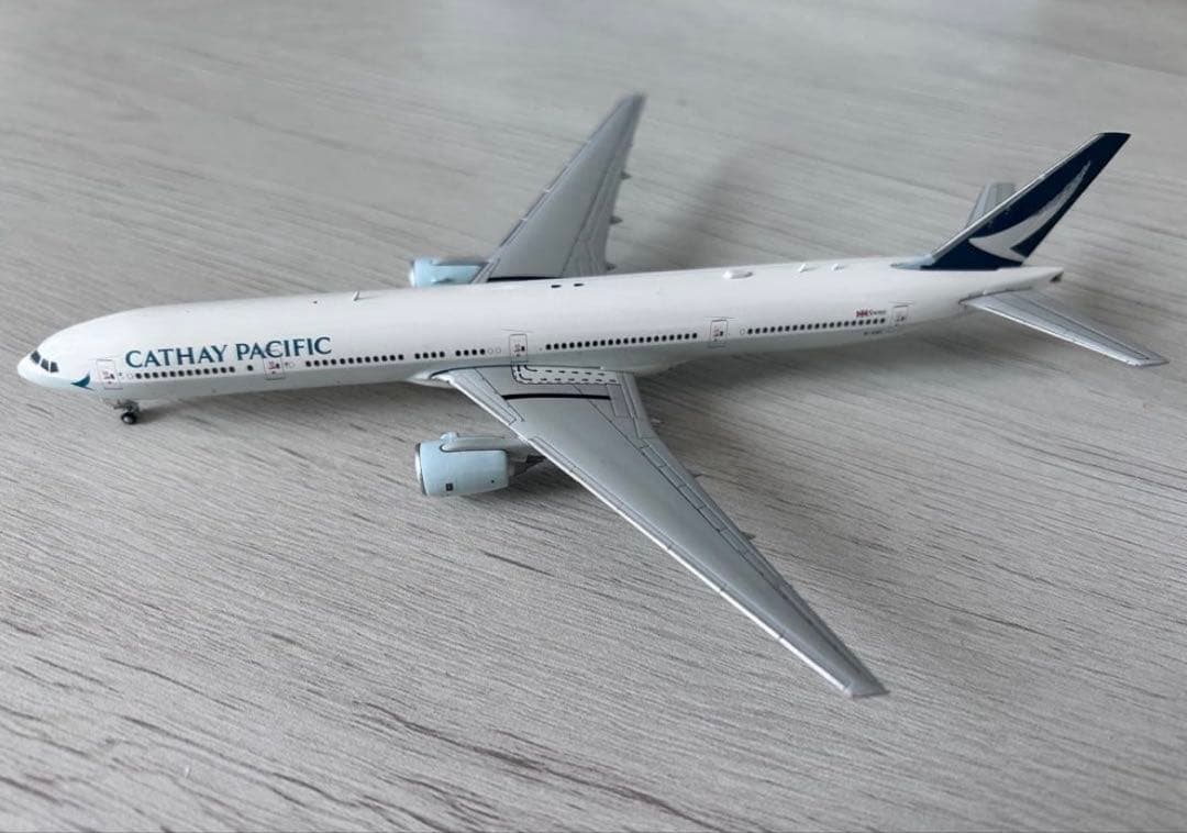 最終値下げ】JCwings製 キャセイパシフィックB777-300 1/400 - メルカリ