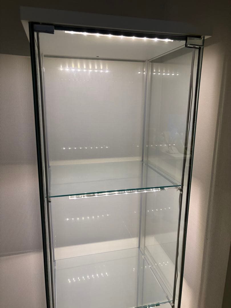 IKEA デトルフ ガラスケース LEDライト付き 【梱包・たのメル便