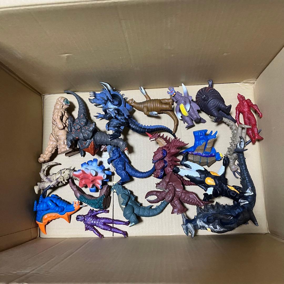 ウルトラ怪獣 超まとめ売り 120体＋色々+2体追加