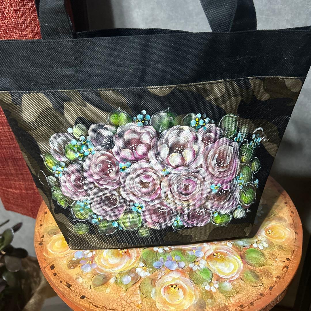 ボックス、トートバッグ。ばら園です。
