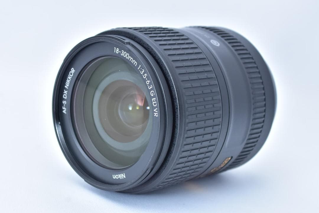 Nikon ニコン AF-S 18-300mm F3.5-6.3 G ED VR