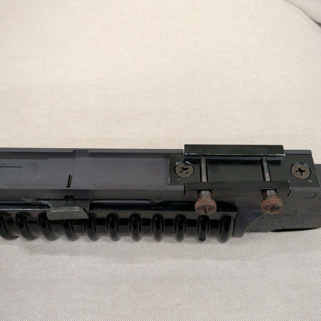 【サンプロ】M203 グレネードランチャーRS R.I.S取付タイプ【弾付】