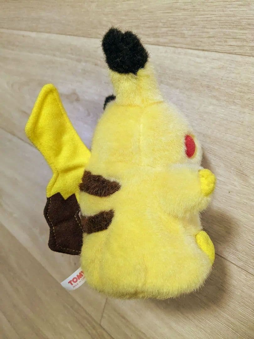 【希少】TOMY　にっこりピカチュウ