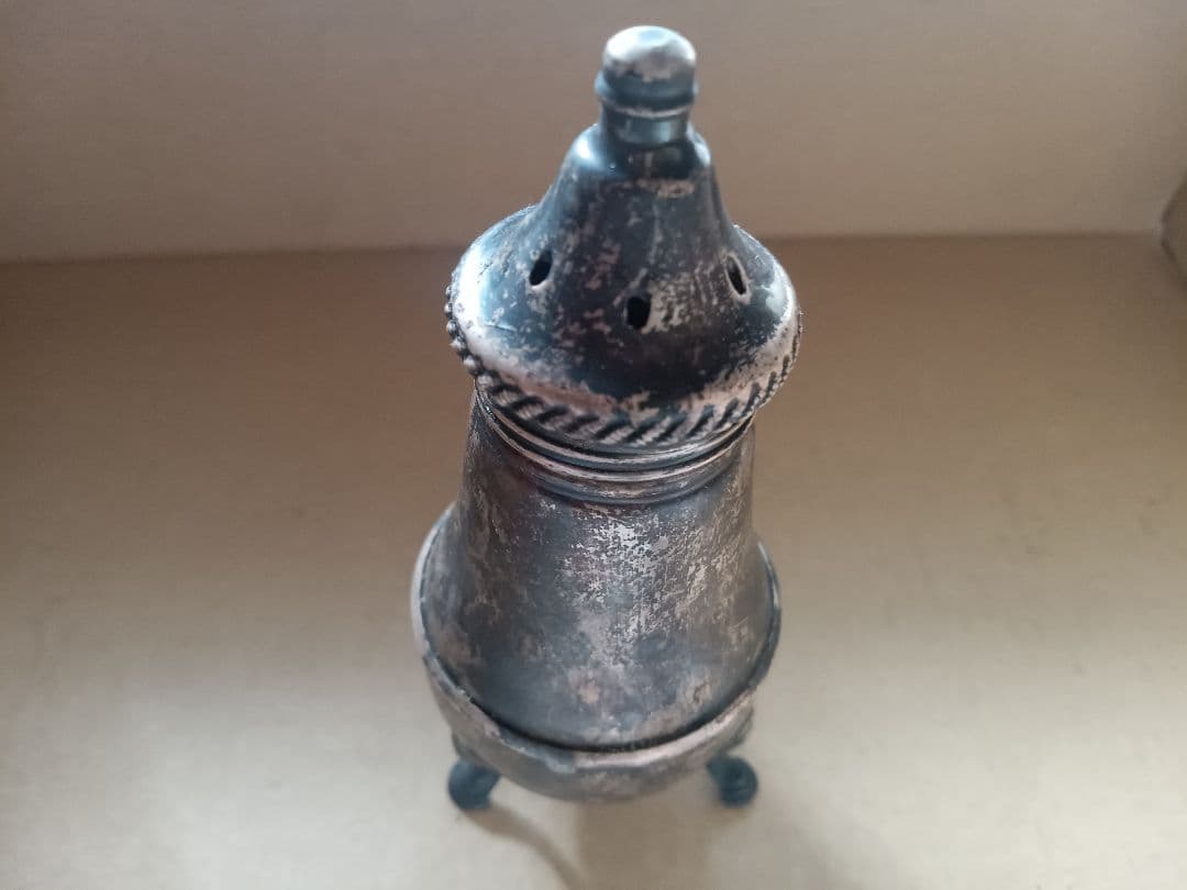 純銀 塩/コショウ入れ ① ソルト/ペッパー入れ 刻印 猫足 アンティーク 容器