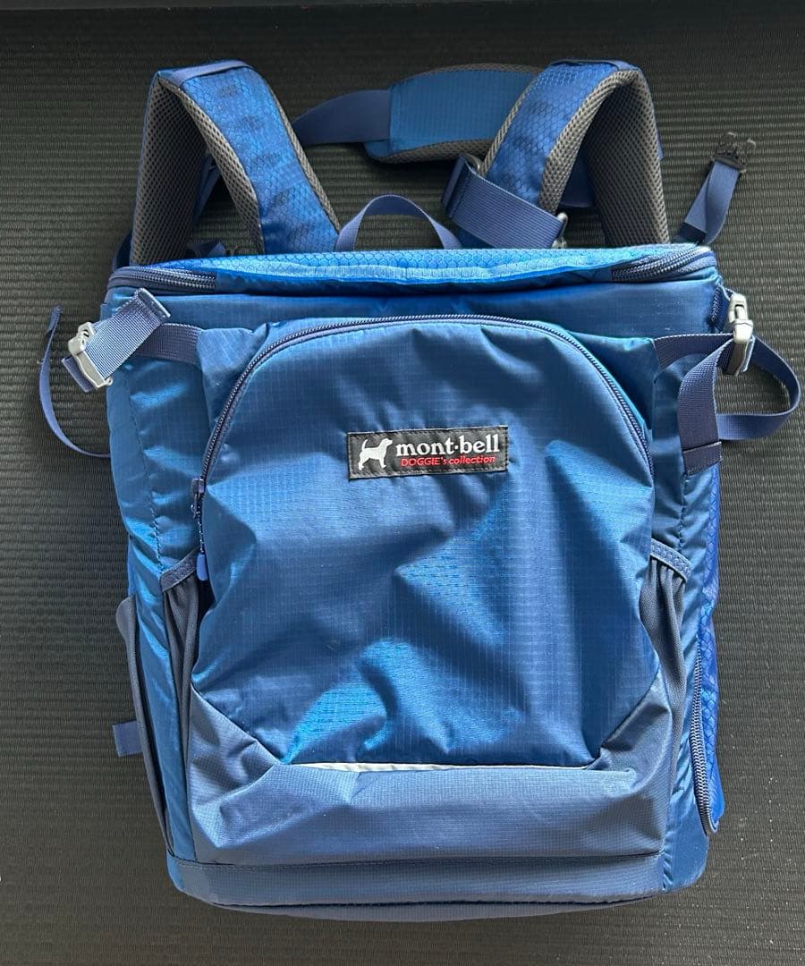 mont-bell 青 バックパック型キャリーバッグ mont-bell（モンベル