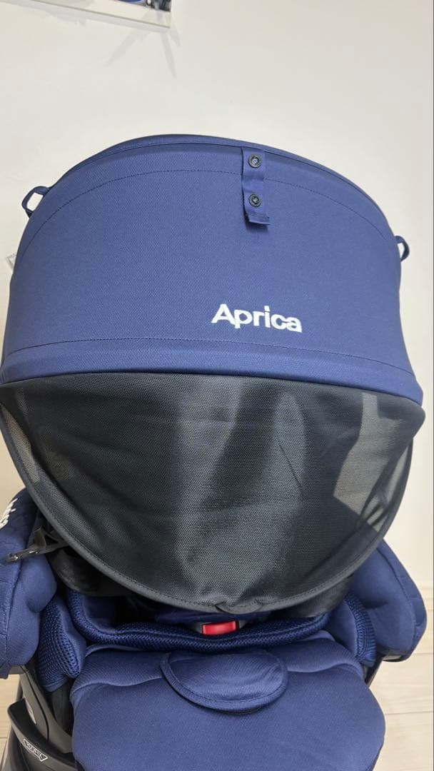 極上　Aprica フラディアグロウ ISOFIX プレミアム　チャイルドシート