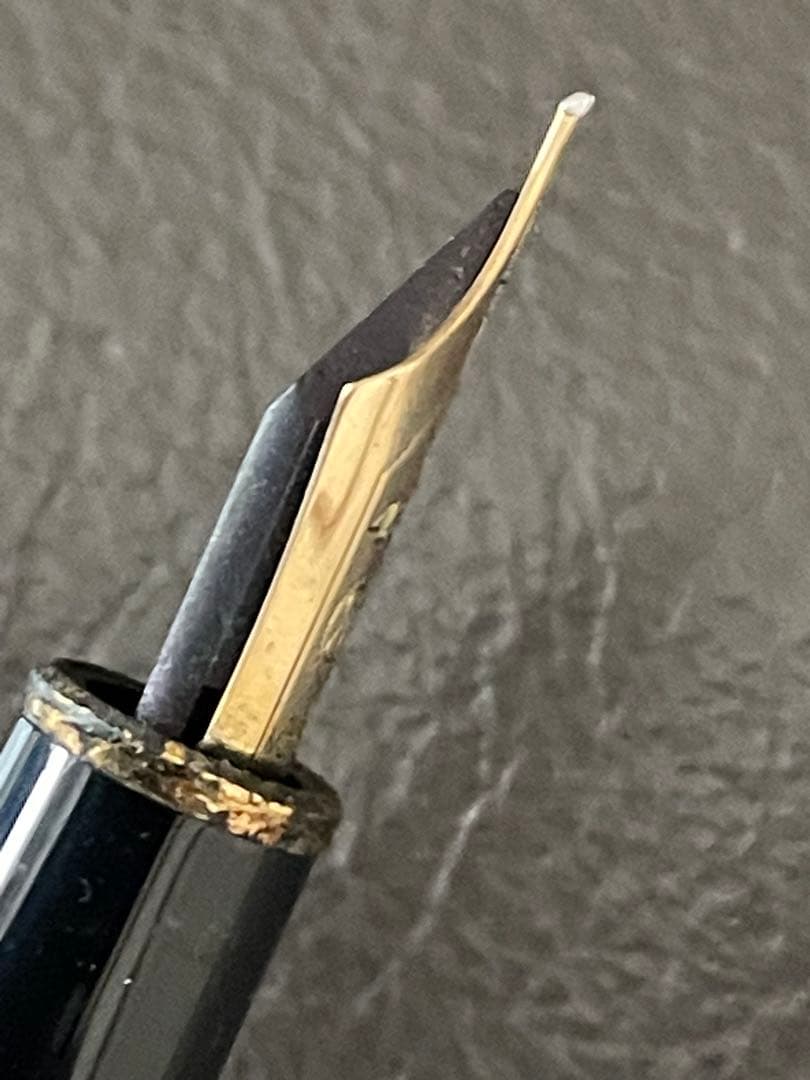 ボルドー◾️モンブラン144万年筆◾️マイスターシュテュック クラシック コンバータ