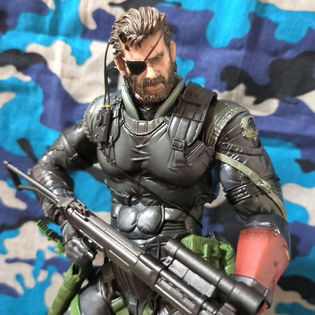 プレイアーツ改 メタルギアソリッド５ ヴェノムスネーク(中古品•ブリスター破損)