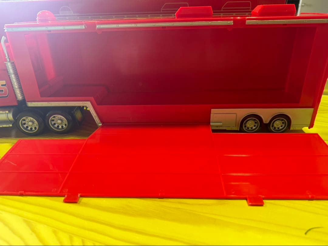 S1326 ディズニー マック トレーラー マックイーン チックヒックスセット