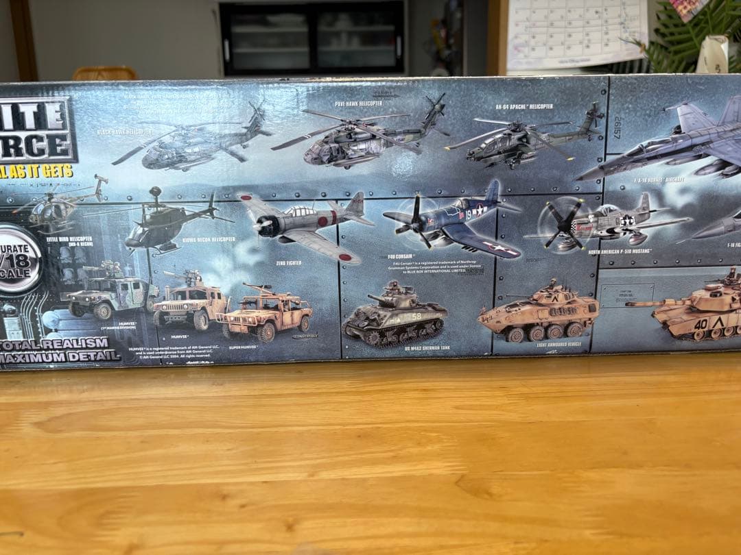 エリートフォース 零戦 1/18スケール