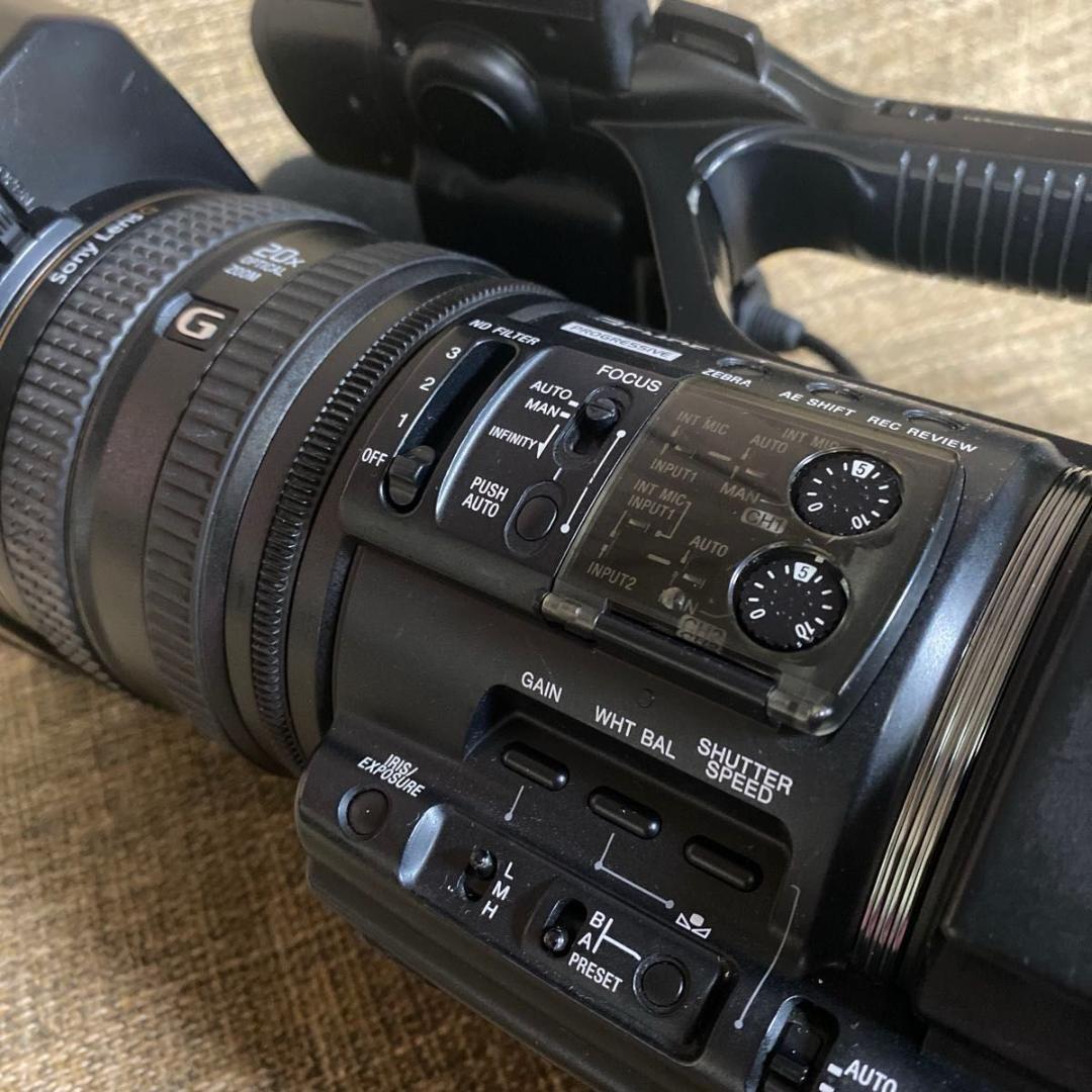 SONY 業務用ビデオカメラ HVR-Z5J