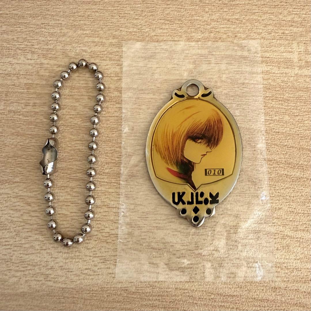 ハンターハンター クラピカ ビジュアルメタル キーホルダー ガチャ