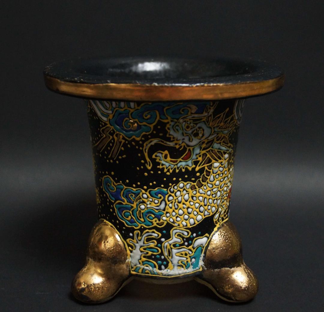 究極の美◼️蔵からかなり美しいエメラルドグリーンの見事な大きな壺