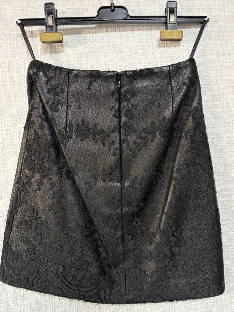 GIANNI VERSACE ヴェルサーチ ブラック スカート