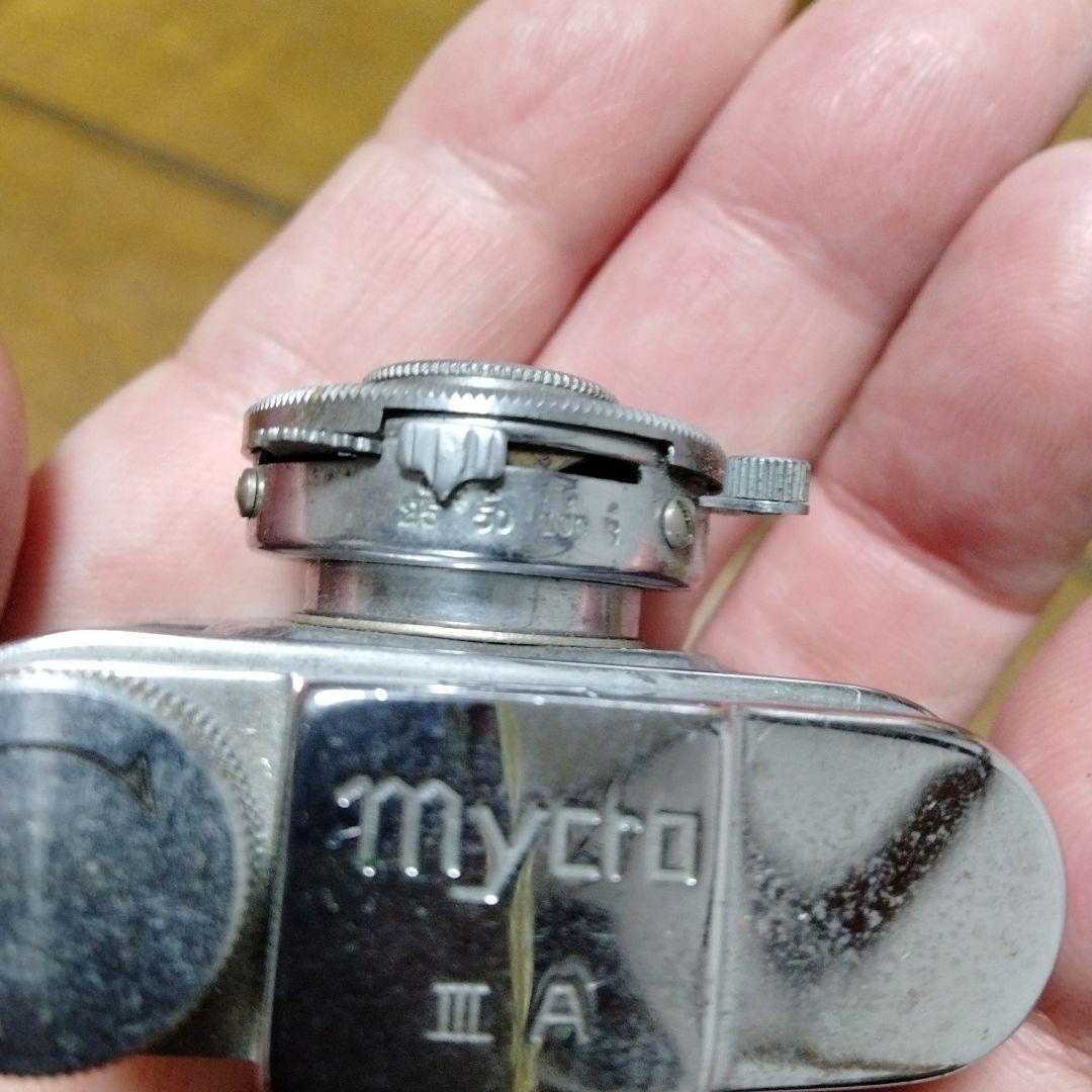 豆カメラ アンティーク Mycro II カメラ と MINETTA豆カメラ