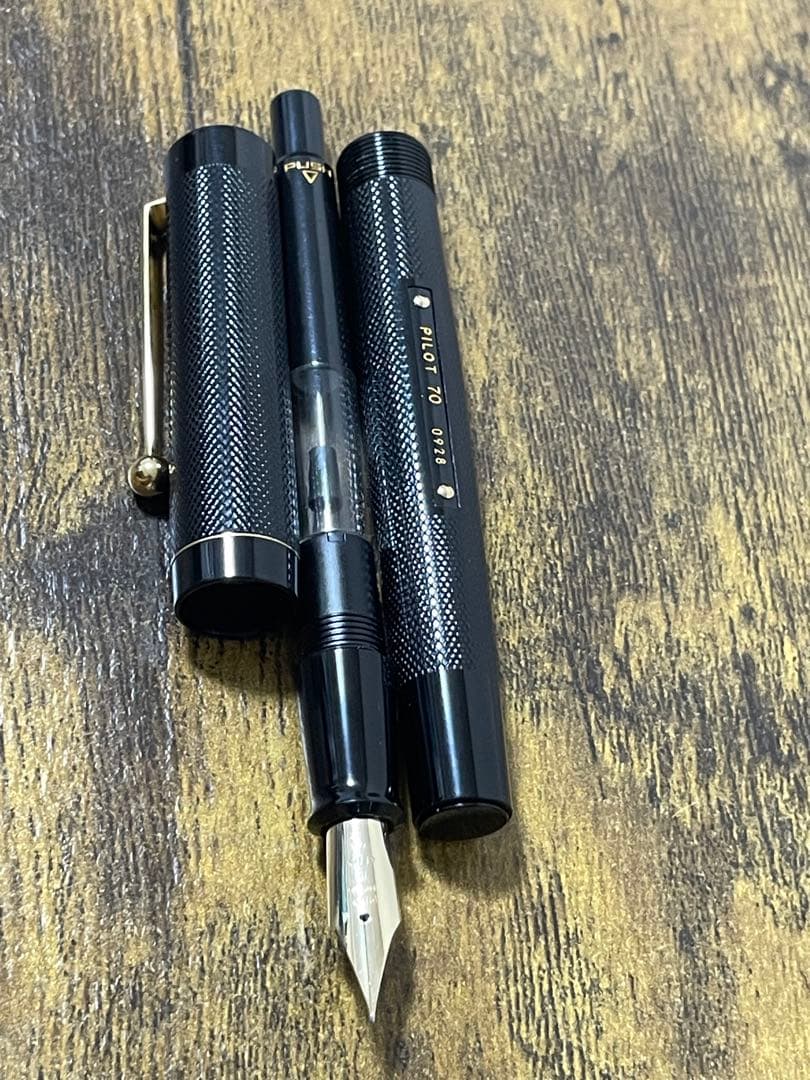 未使用 1988年製 パイロット 創業70周年 シリアルナンバー入 FM 万年筆