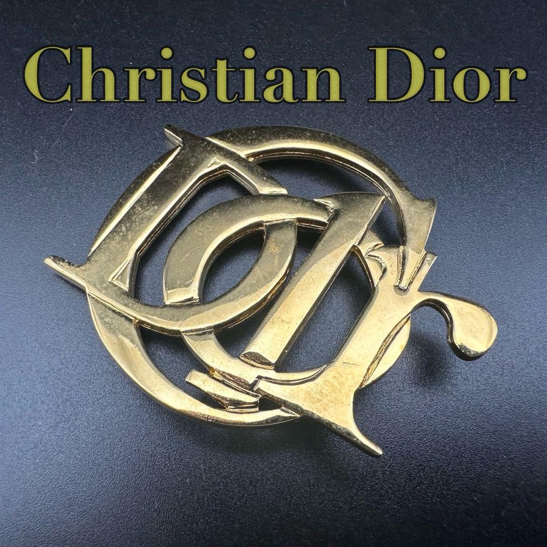 極美品✨ Dior ディオール ブローチ CD ロゴ 希少 刻印 1504 - メルカリ