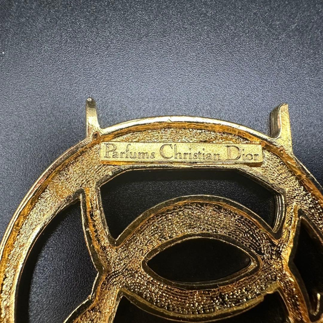 極美品✨ Dior ディオール ブローチ CD ロゴ 希少 刻印 1504 - メルカリ