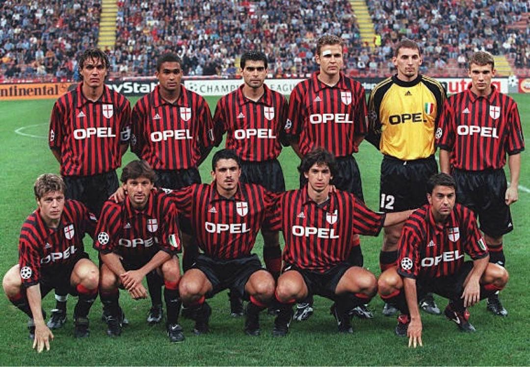 ACミラン 100周年記念ユニフォーム