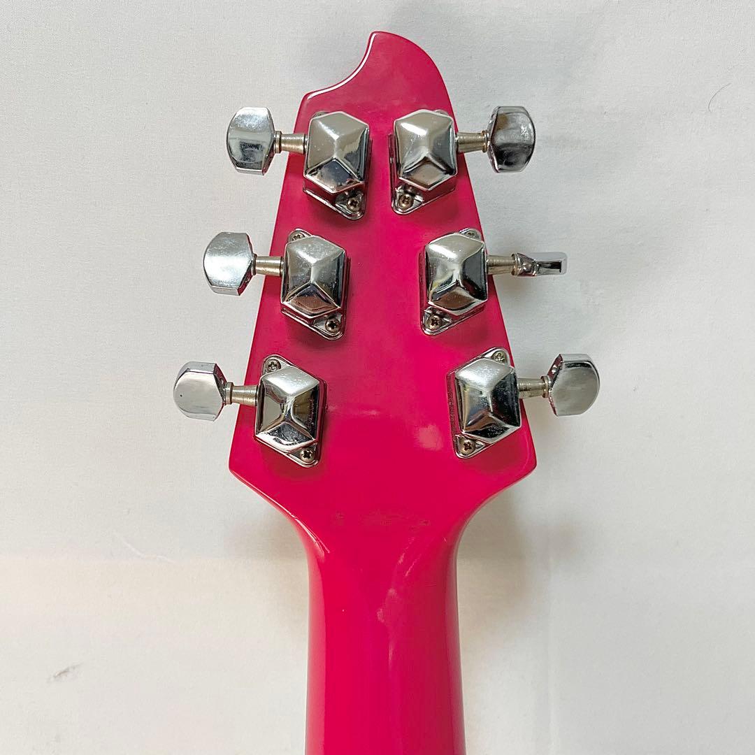 K Garage フライングV ピンク ミニギター 9V電池式
