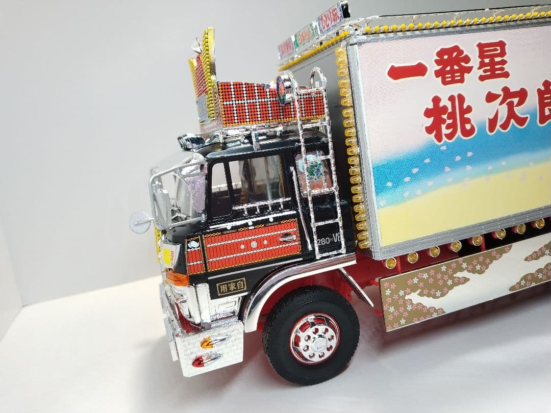 トラック野郎 一番星 ☆男一匹桃次郎 プラモデル【完成品】