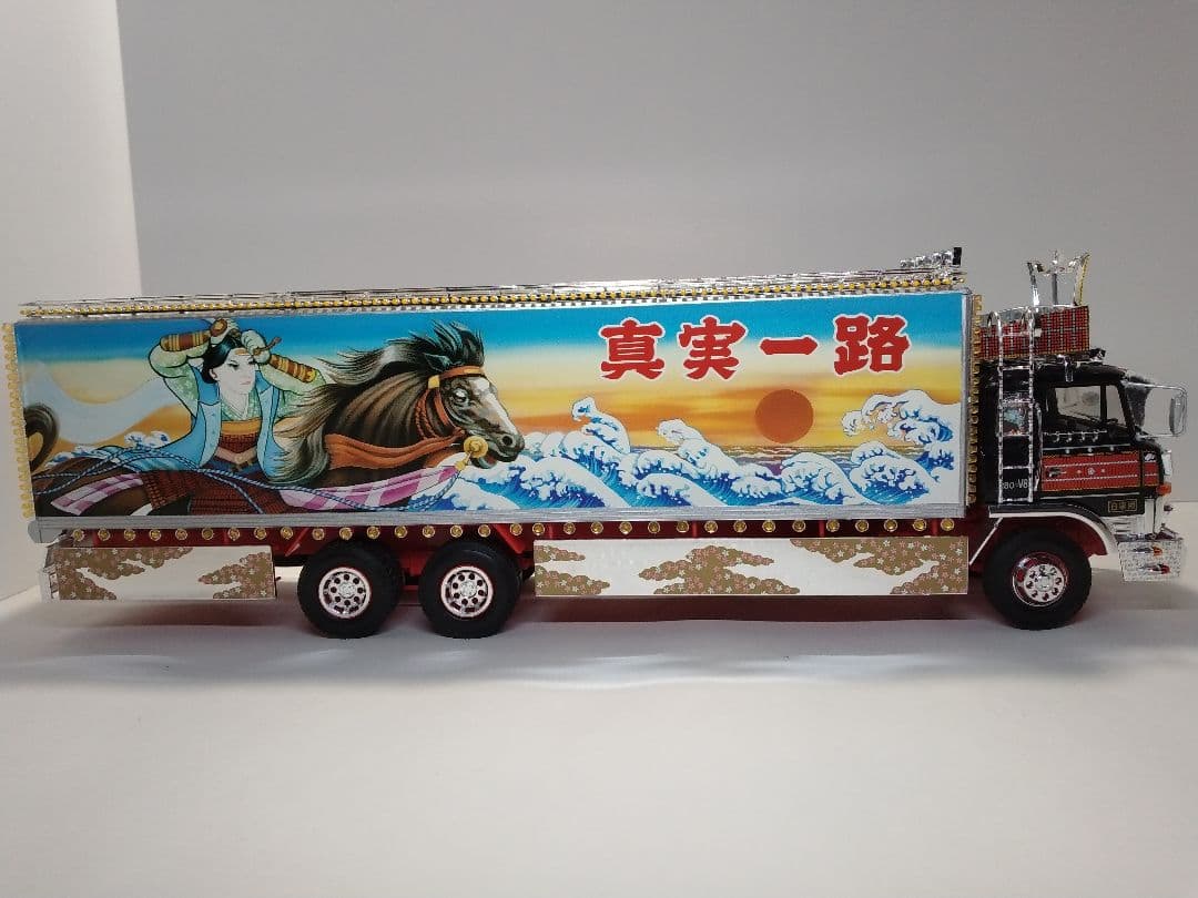 トラック野郎 一番星 ☆男一匹桃次郎 プラモデル【完成品】