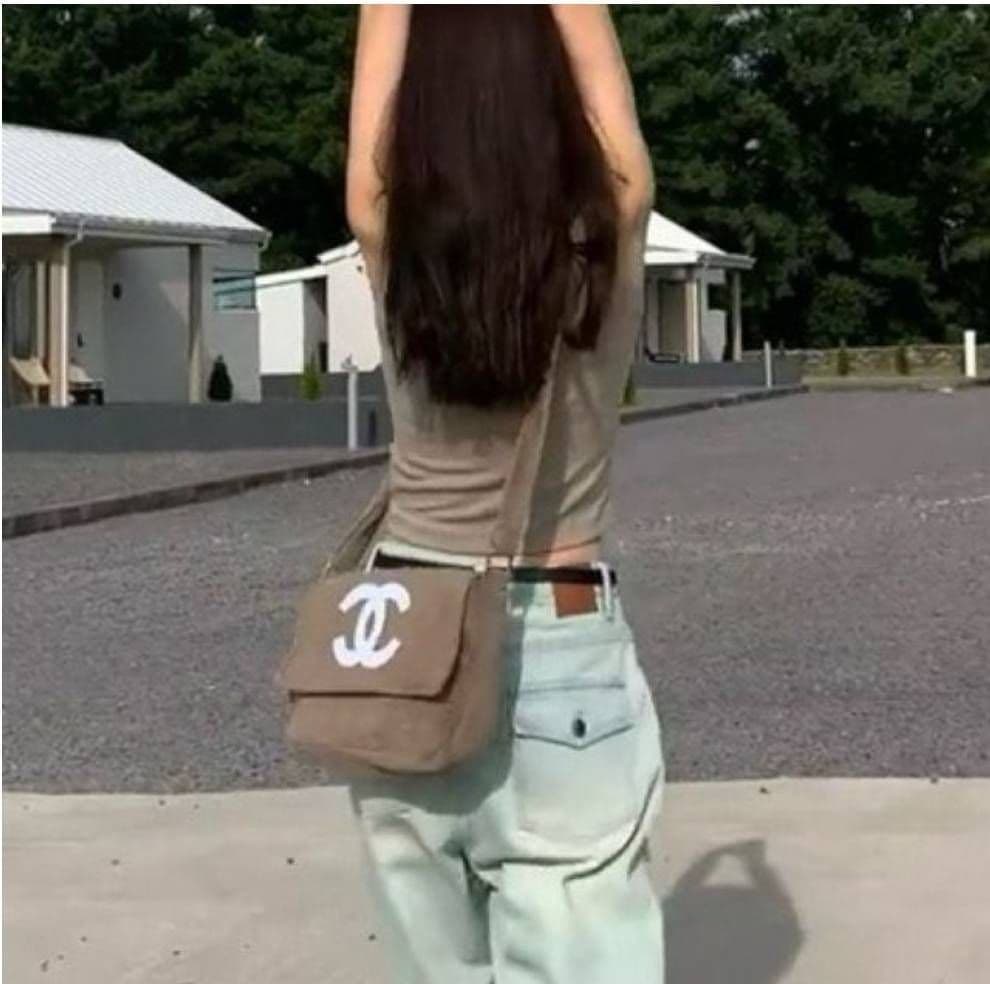 リュケリ ショルダーバッグ ベージュ ノベルティ