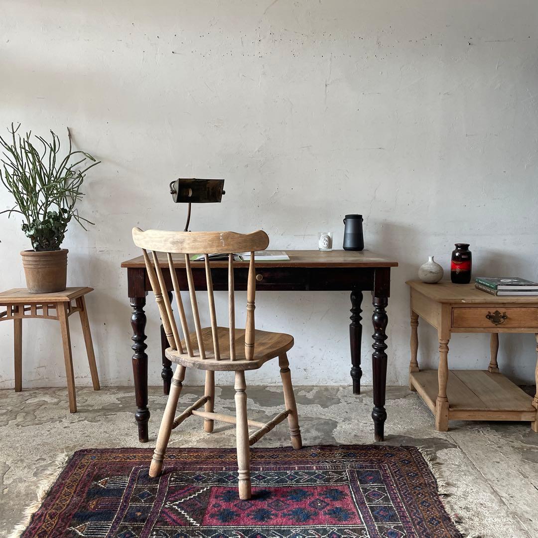 ダイニングテーブル B&C