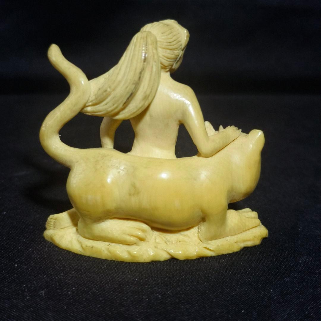 裸女像 彫刻作品 縞模様天然素材 手彫り 無銘 時代物 コレクター放出美