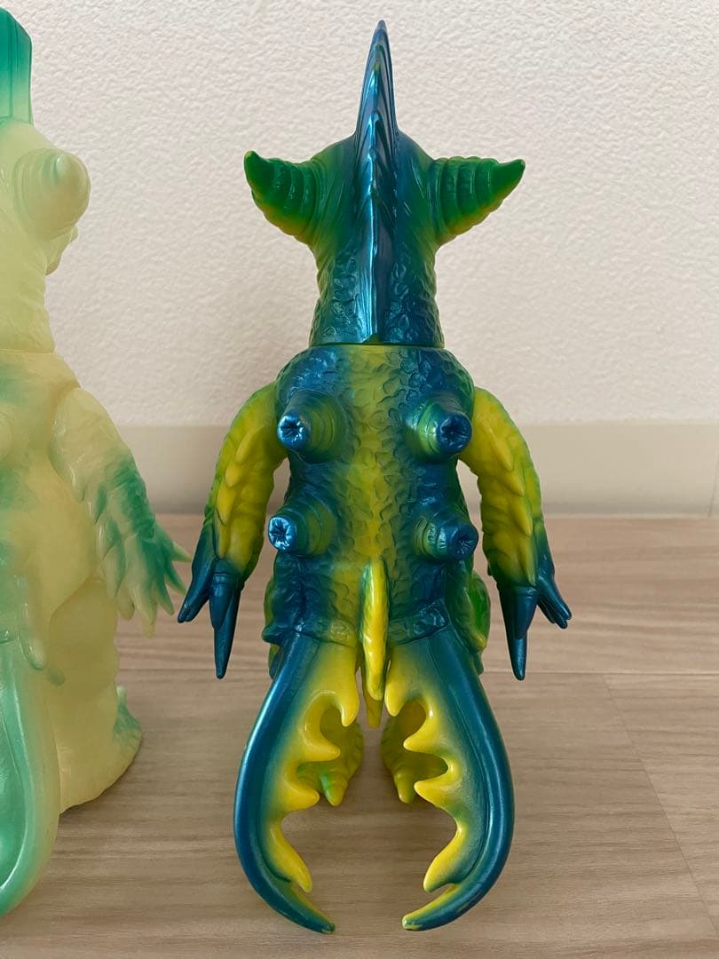 ブルマァク　特撮　キングワンダー　2体　蓄光　ソフビ