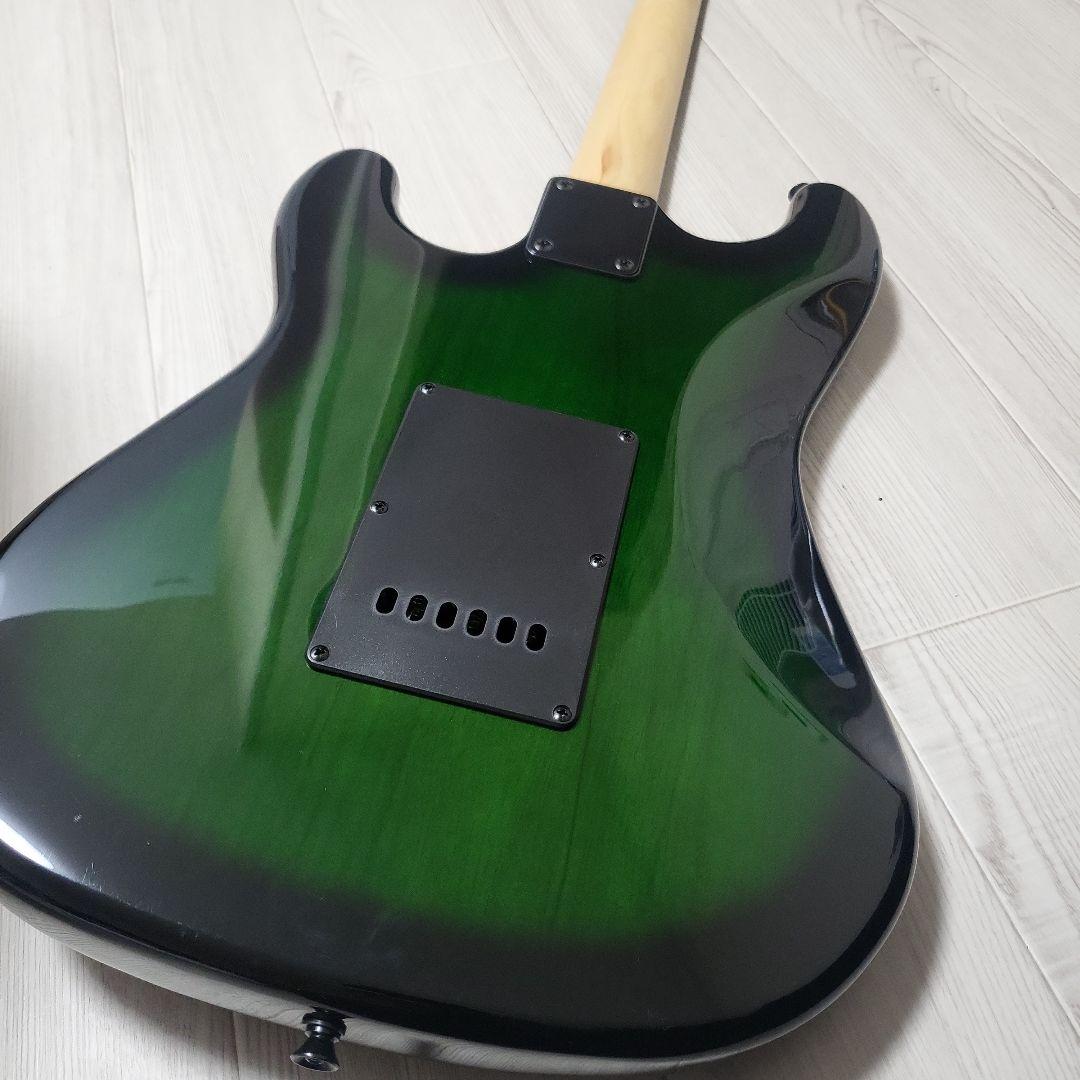 めーぷる　selder エレキギター