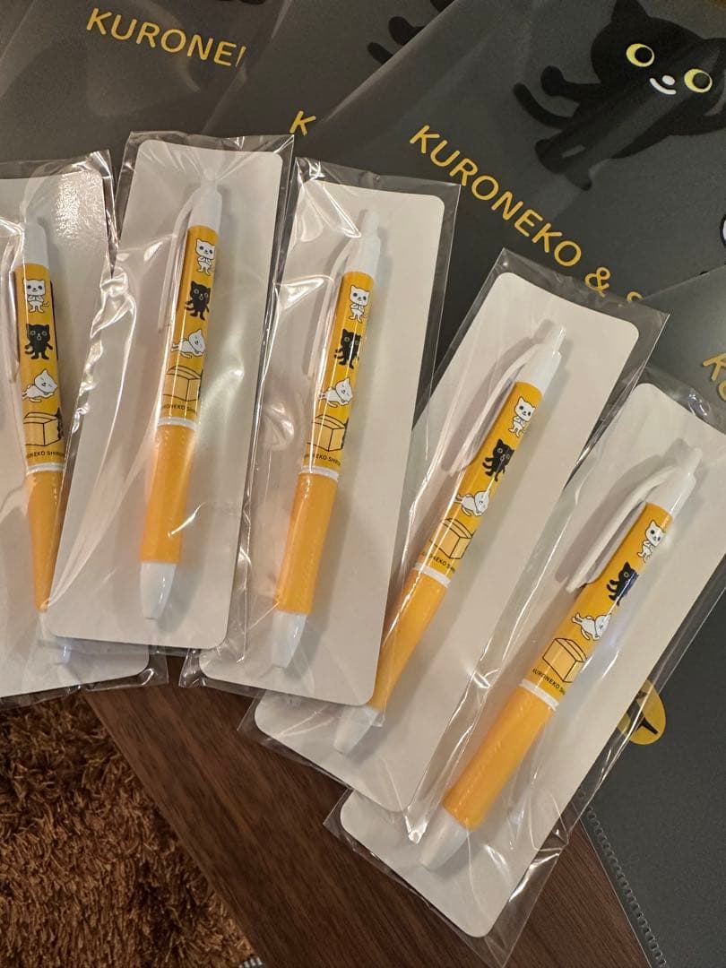 非売品クロネコヤマトクリアファイル2種×5枚、ボールペン5本 ゆな様お