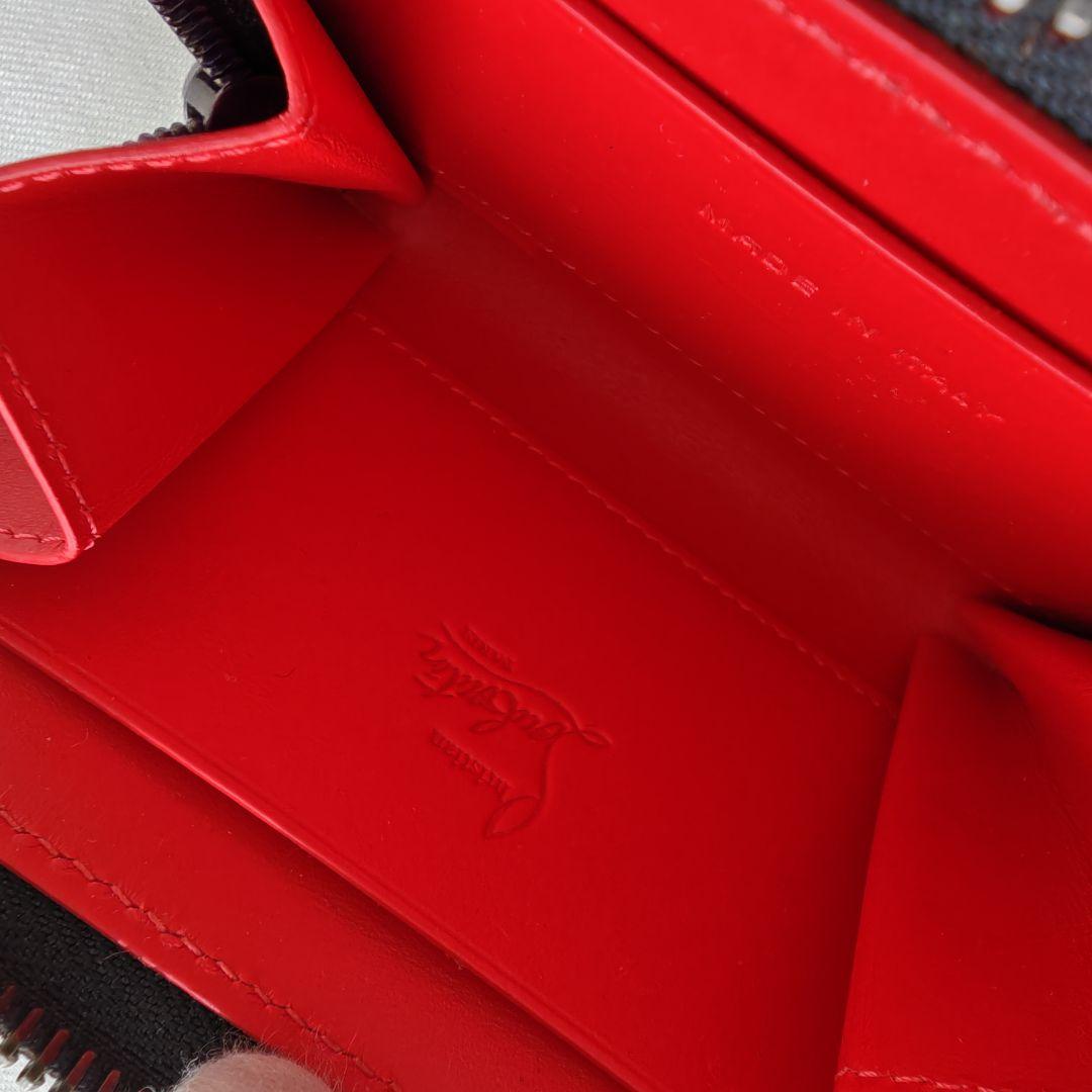 未使用級 クリスチャンルブタン ケース スタッズ レザー ブラック