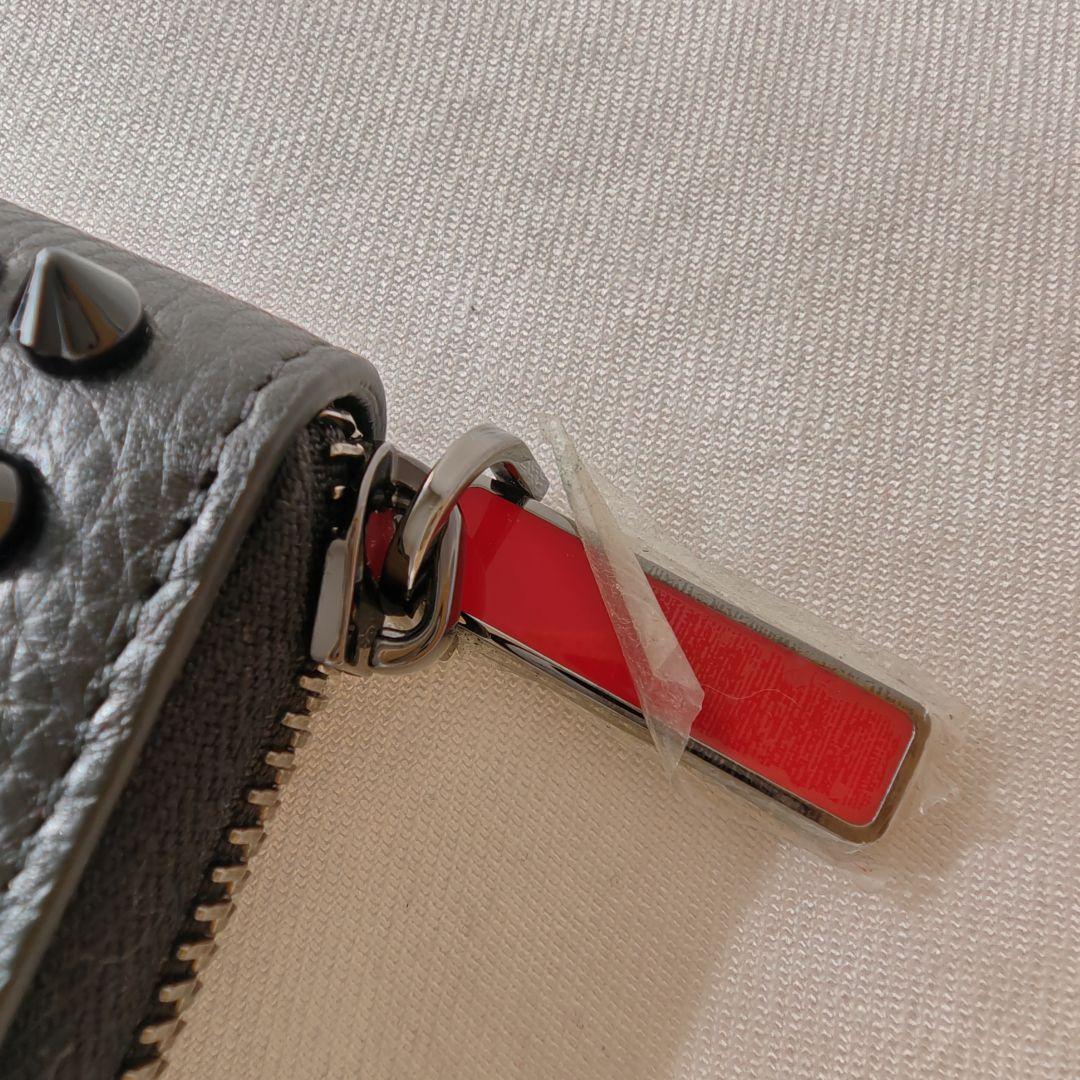 未使用級 クリスチャンルブタン ケース スタッズ レザー ブラック