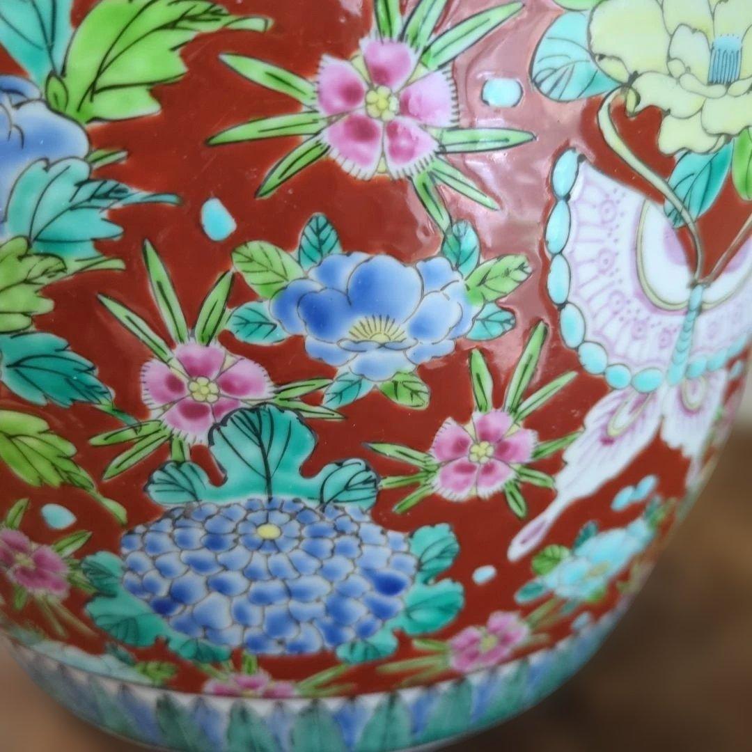 骨董 古伊万里 蝶々 十錦手 花柄 陶器製 火鉢 鉢カバー 色絵 めだか