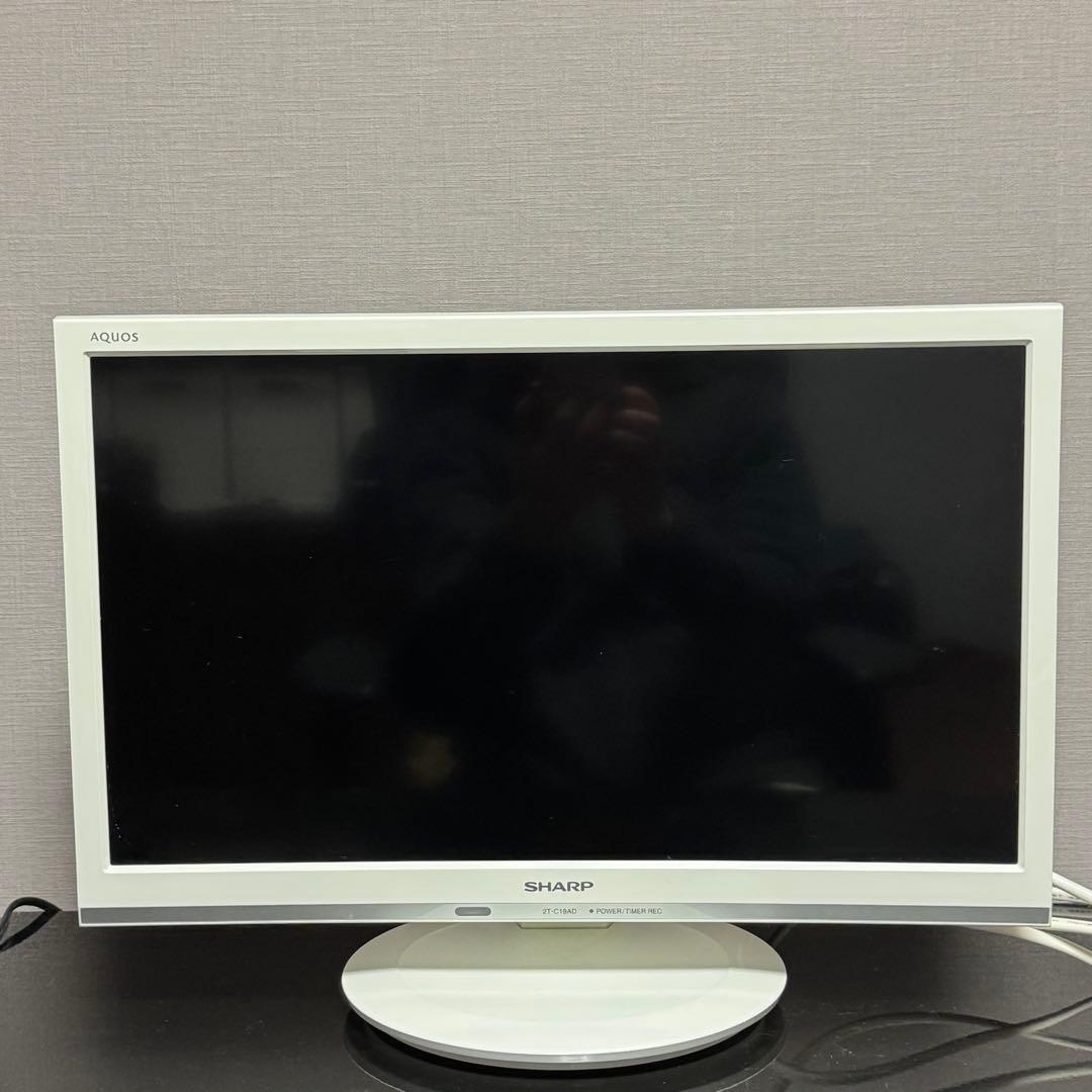 即日発送 美品 SHARP AQUOS 2T-C19AD即日発送 美品 SHARP AQUOS 2T-C19AD