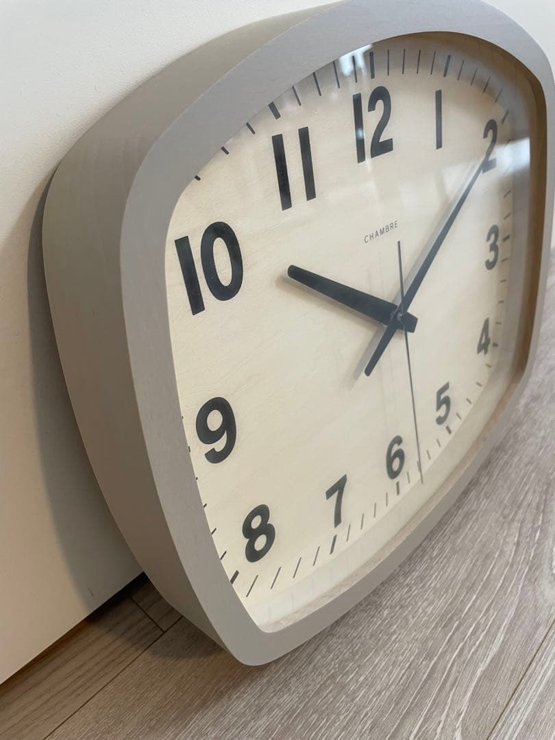 CHAMBRE 壁掛け時計 グレージュ 未使用 外箱・保証書・付属品あり