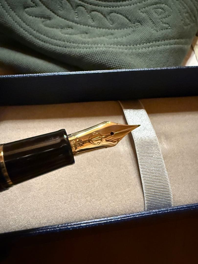 Sailor 万年筆 長刀研ぎ 中細 金色