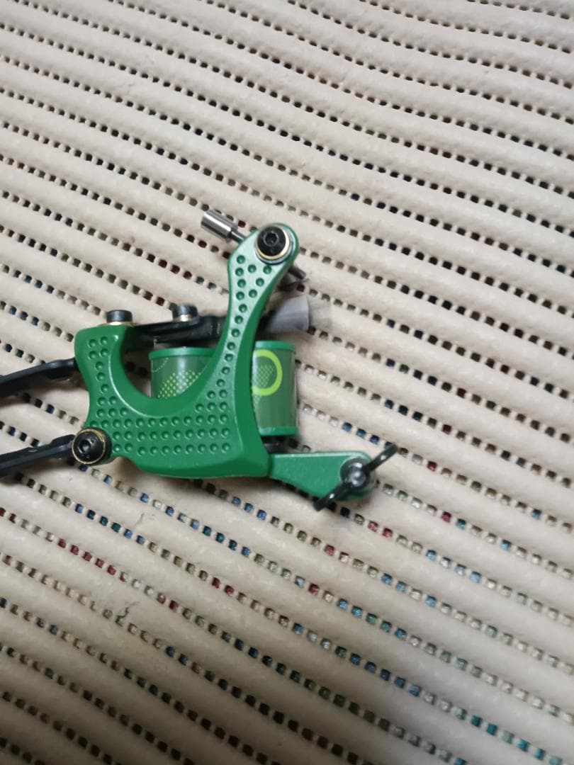 刺青 タトゥーマシン セット GB アート ピアス ジャージ 27 L