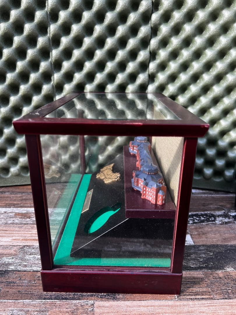 鉄道模型JR東日本 退職記念品 東京駅模型 懐中時計 ガラスケース付　非売品