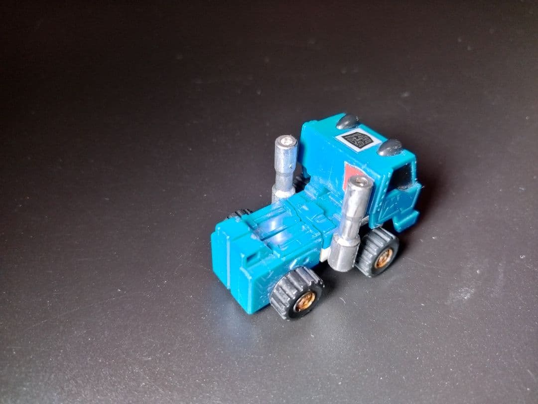 トランスフォーマー　 タカラ　サイバトロン　C-60 パイプス