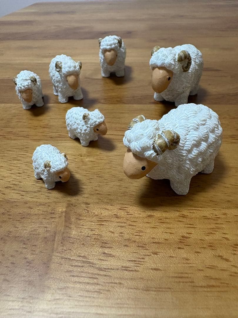 ナオ様専用 羊 置物 インテリア ミニチュア 7体セット×45個-取り寄せた