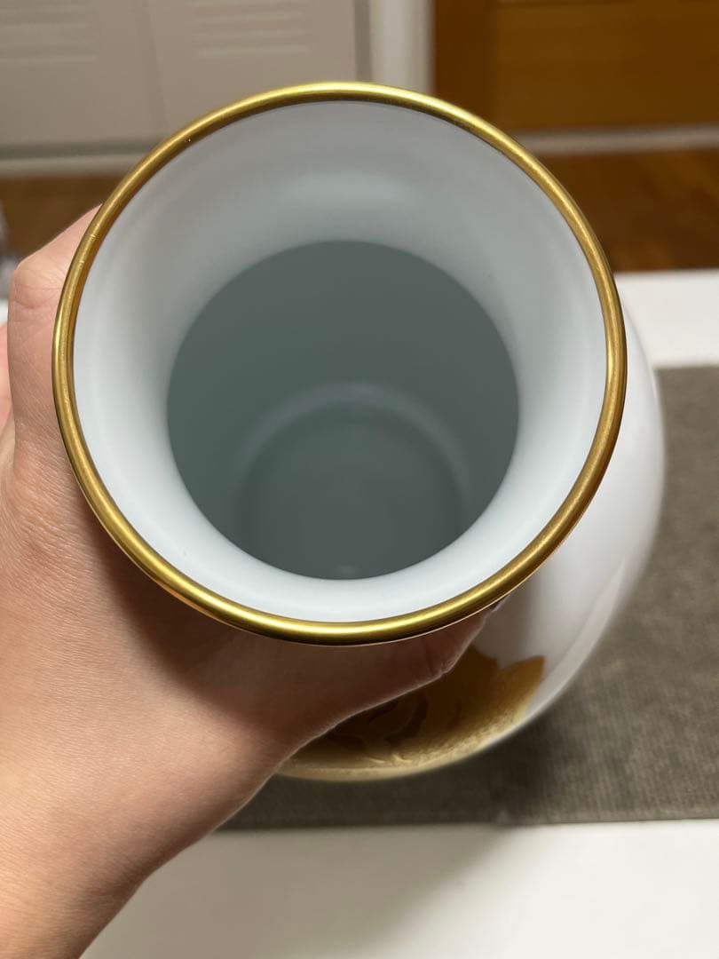 大倉陶園 OKURA 花器 花瓶 フラワーベース 金蝕バラ