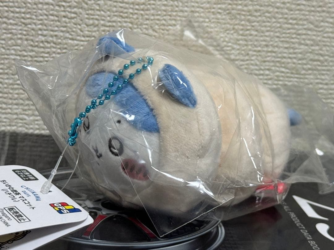 ちいかわ　飲茶 香港限定 うさぎ ハ チワレ ちいかわ　マスコット　セット