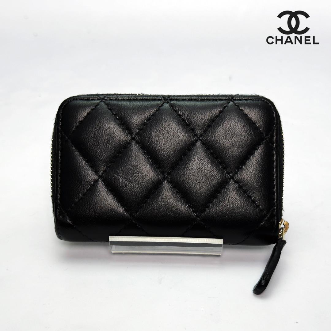正規品　限定　CHANEL19 CCマーク　ココマーク　ジップパース
