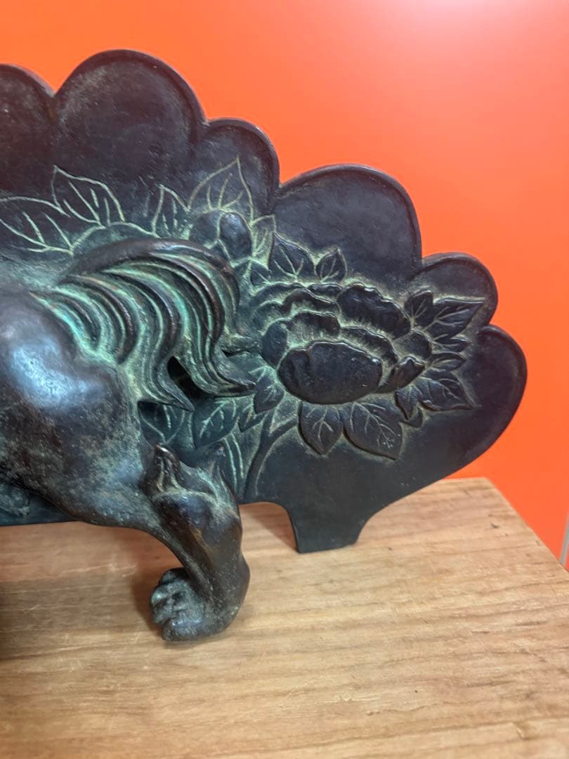 1737 名人 大国寿郎作 牡丹獅子置物 銅製 時代物