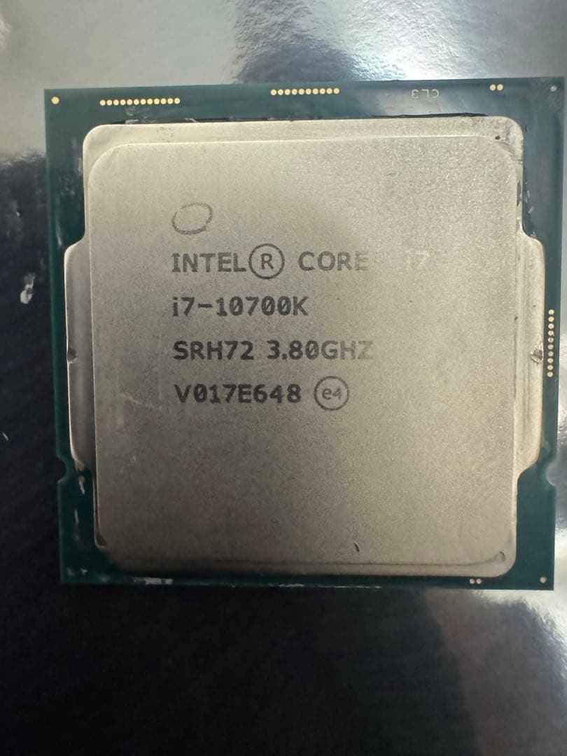 Intel Core i7-6700 3個 + Core i7-4770 6個