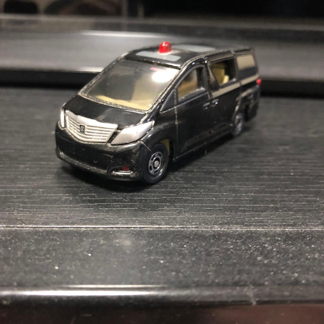トミカ 覆面パトカー　ハイエース　機動隊バス　右翼