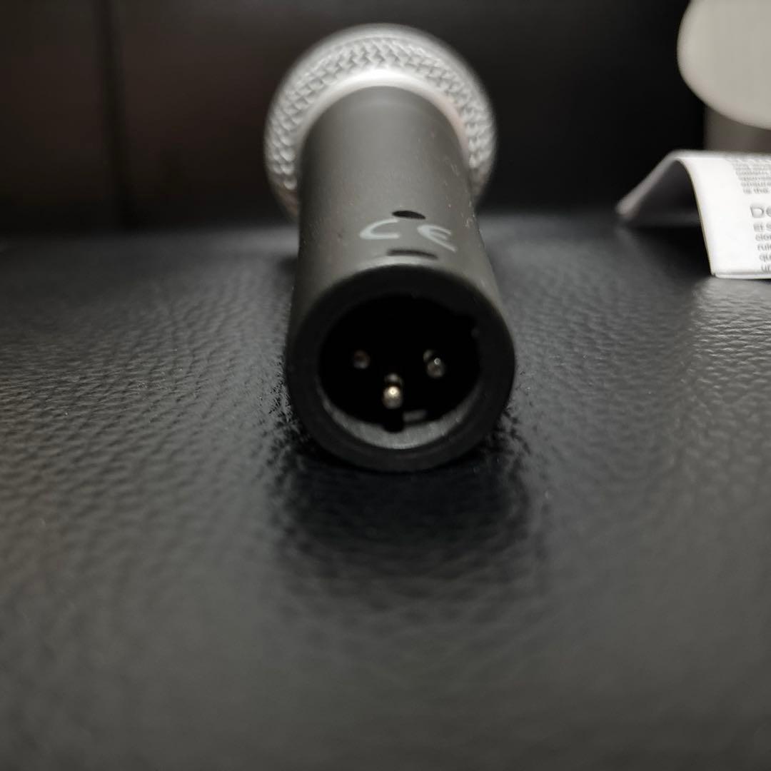 【完品・2022年製】SHURE SM58-LCE マイク 付属品完備 動作良好