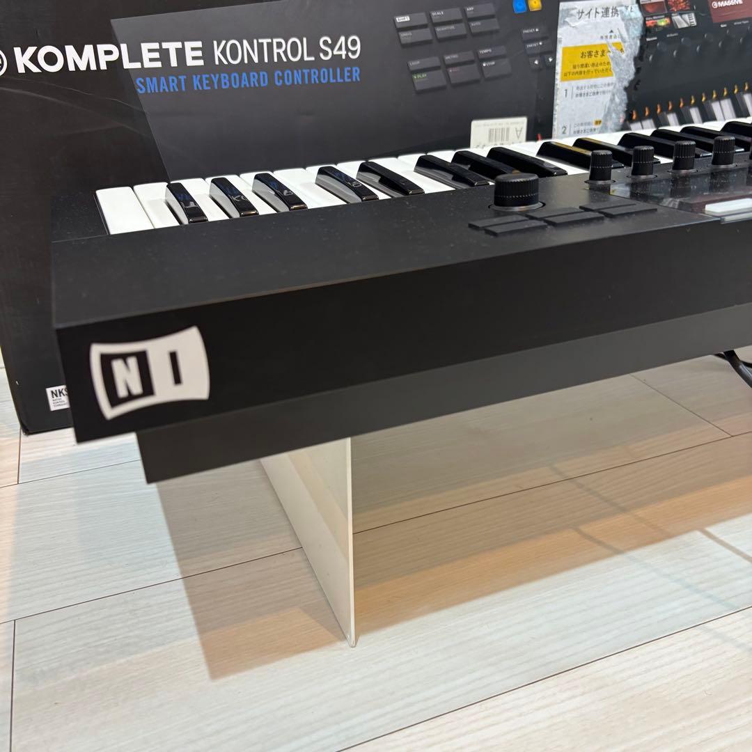 KOMPLETE KONTROL S49 MK2 ライセンス有 おまけ有 NATIVE INSTRUMENTS